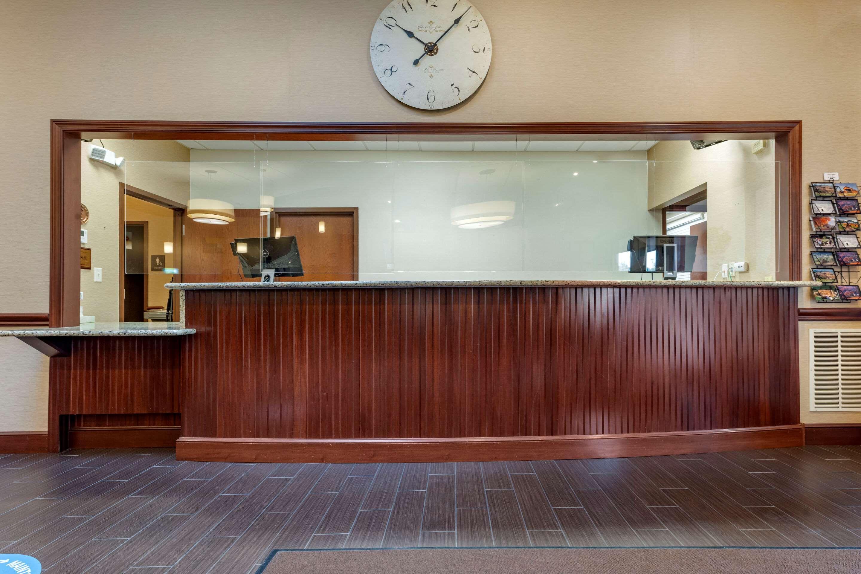Quality Inn Dover Екстер'єр фото