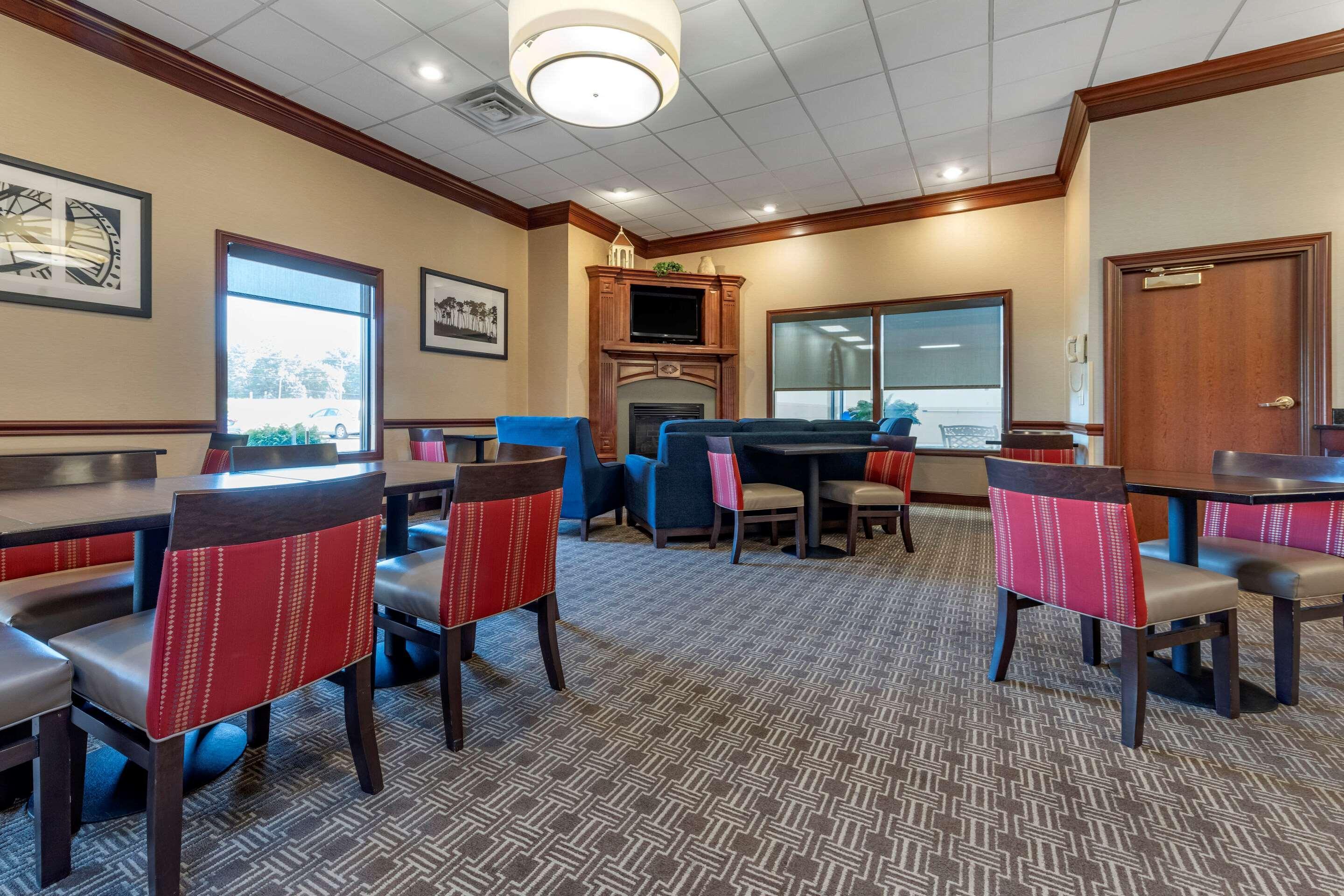 Quality Inn Dover Екстер'єр фото