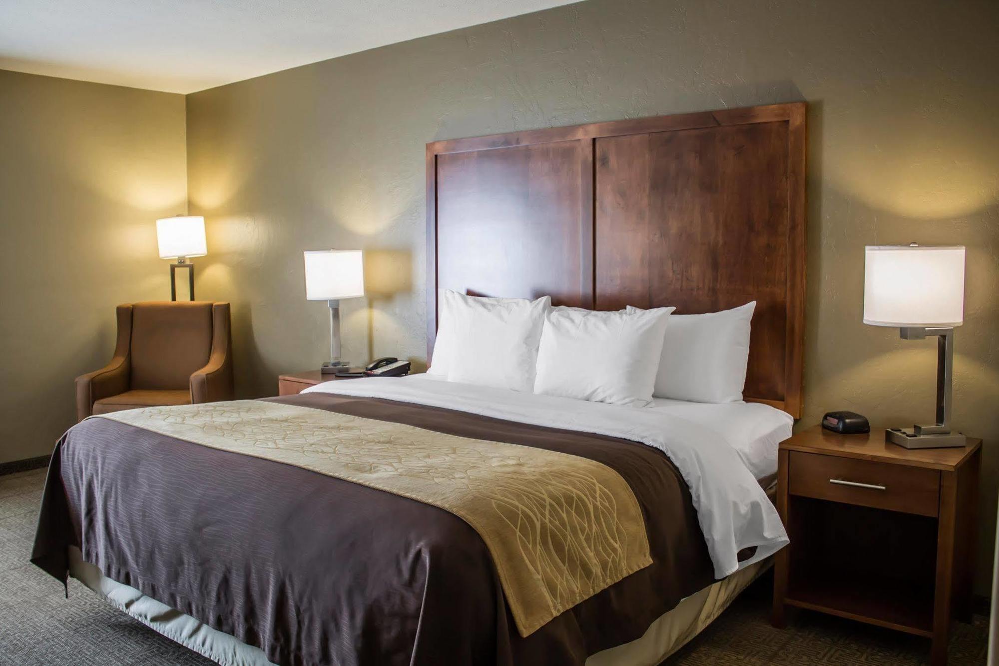 Quality Inn Dover Екстер'єр фото