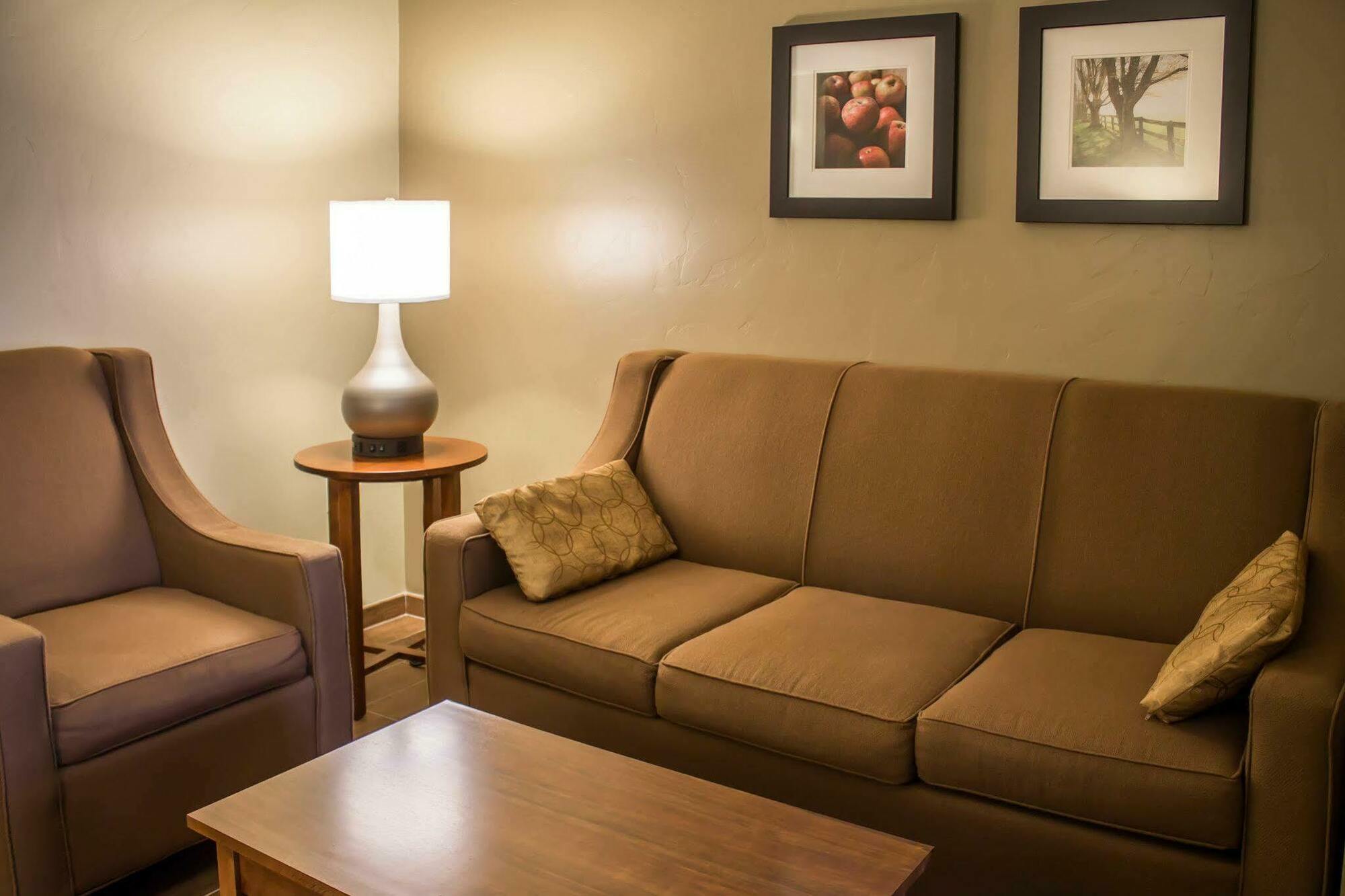Quality Inn Dover Екстер'єр фото
